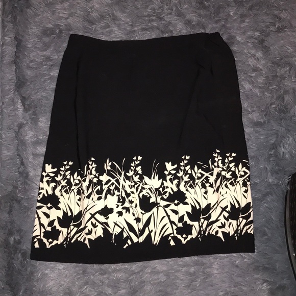 AGB Dresses & Skirts - Black skirt